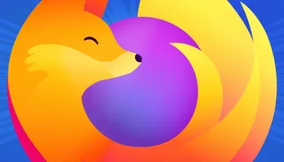 Logo de Firefox en una línea de tiempo con flechas de actualizaciones aceleradas